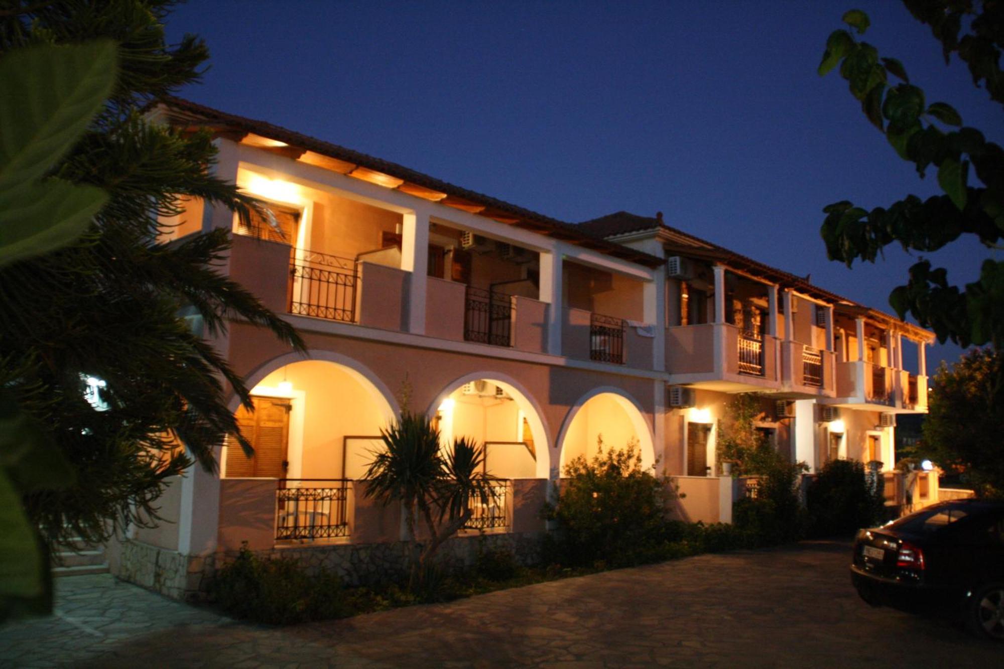 Antonio Studios Alykanas  Exterior foto